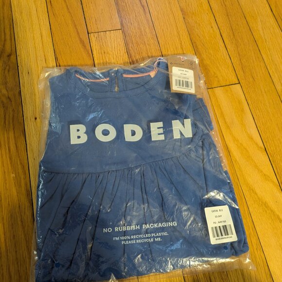 NWT Mini Boden Frill Sleeve Appliqué Dress - Picture 4 of 4